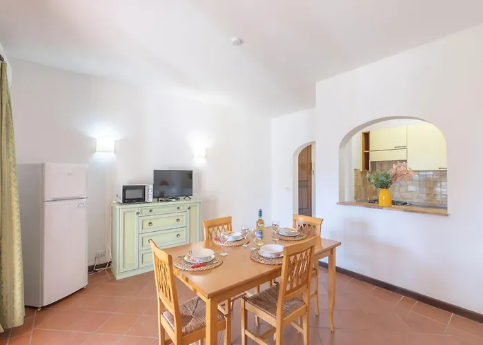 Apartman Comfortable And Bright Flat Sassari